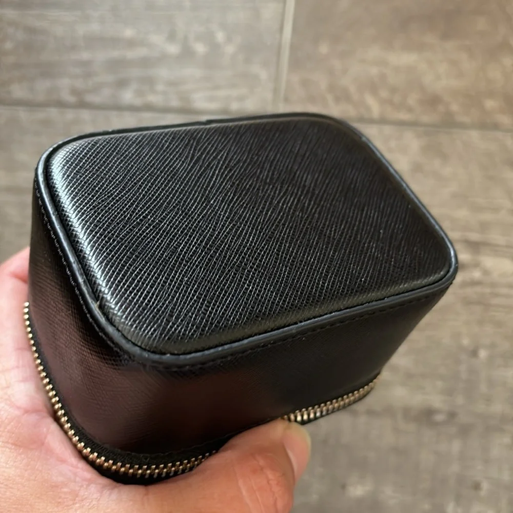 kate spade elegant black
